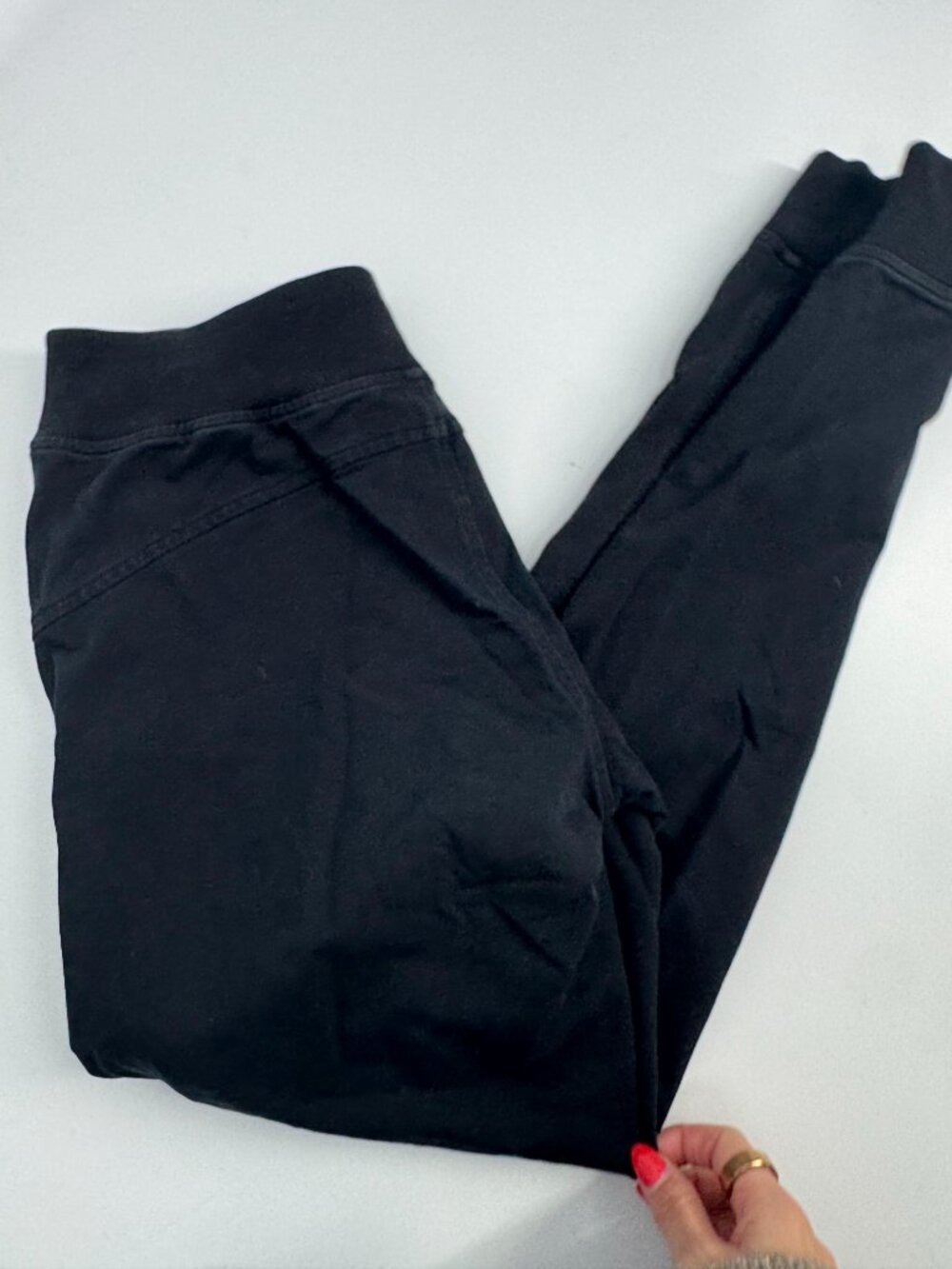 Lululemon High-Rise Jogger - Size 6 - Picture 8 of 12